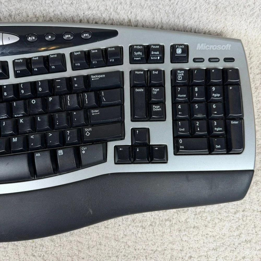 Microsoft Wireless Comfort Keyboard 4000 Ergonomic USB‎ Model 1045 Silver Black